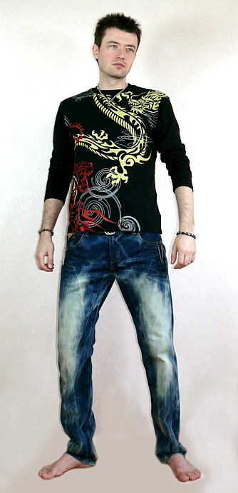 мужская одежда из Японии: лонгслив с двусторонним рисунком, мужские джинсы