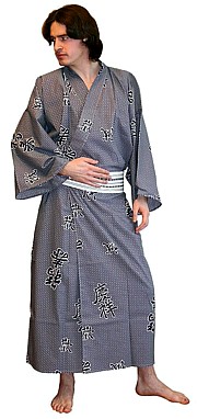 японское кимоно из хлопка
