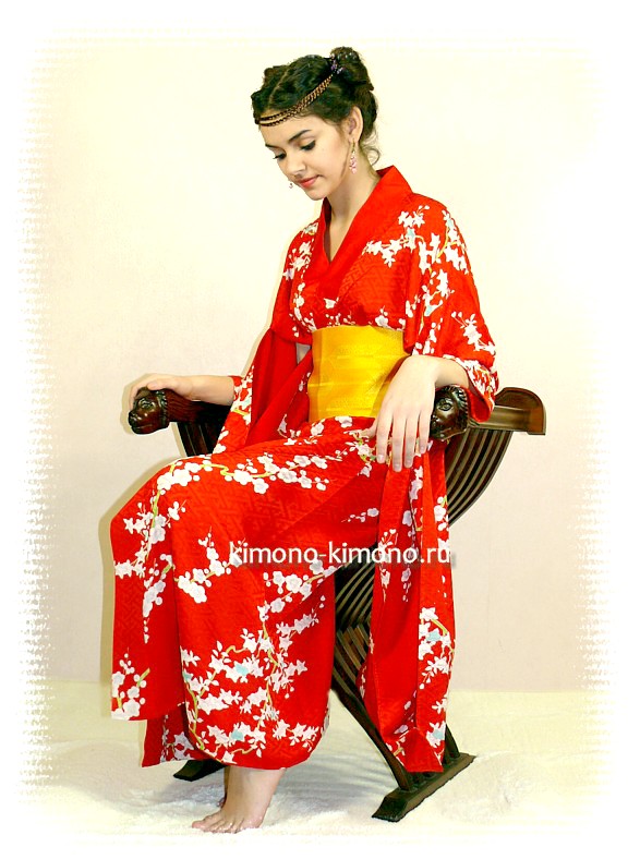 винтаж японское антикварное  шелковое кимоно