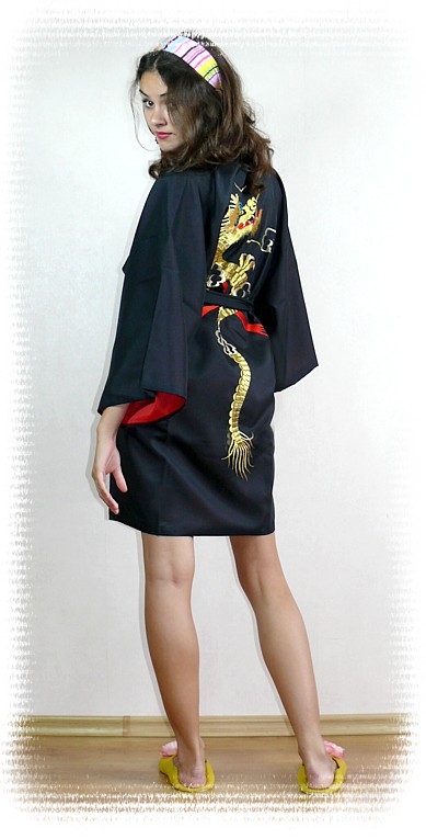 японское кимоно мини Золотой Дракон, с красной подкладкой и вышивкой