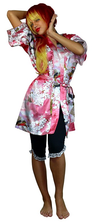 японский халатик-кимоно ПРИНЦЕССА И САКУРА в интернет-магазине KIMONOYA
