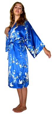 шелковый халатик-кимоно, сделано в Яонии