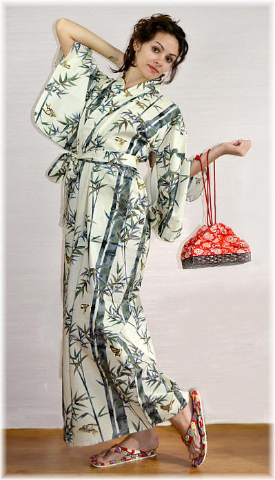 японское кимоно и обувь сэтта